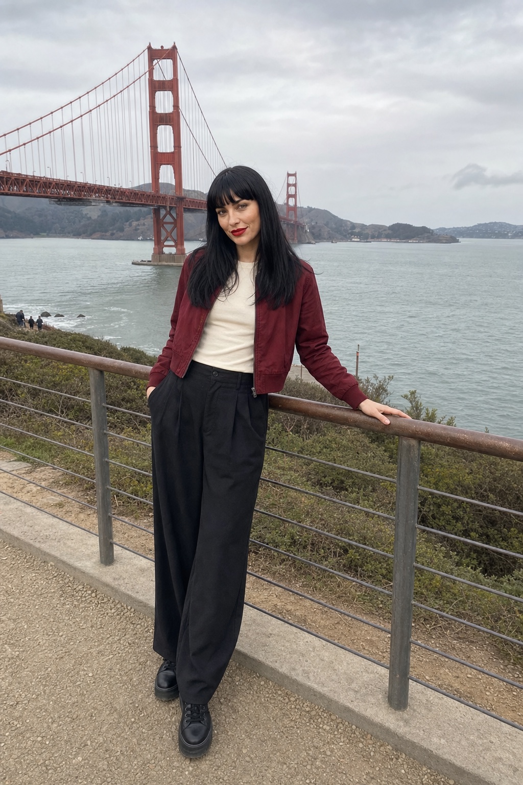 Roxy Reynard visiting the Golden Gate Bridge